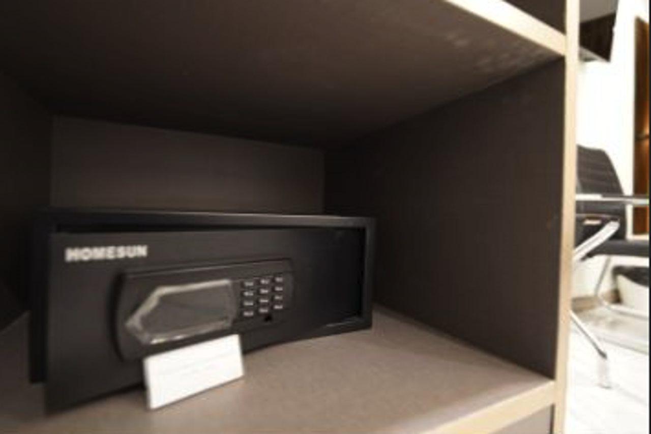 Roomquest Sukhumvit36 Bts Thonglor Bangkok Dış mekan fotoğraf