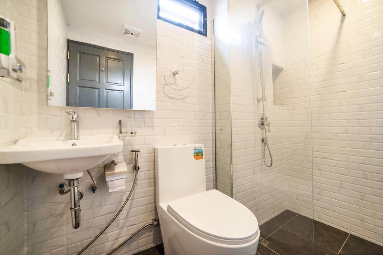 Roomquest Sukhumvit36 Bts Thonglor Bangkok Dış mekan fotoğraf